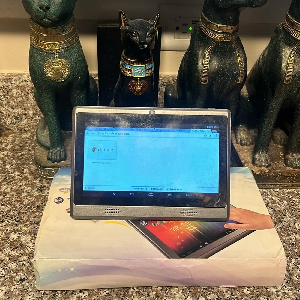 Android - Picture 3 of 6